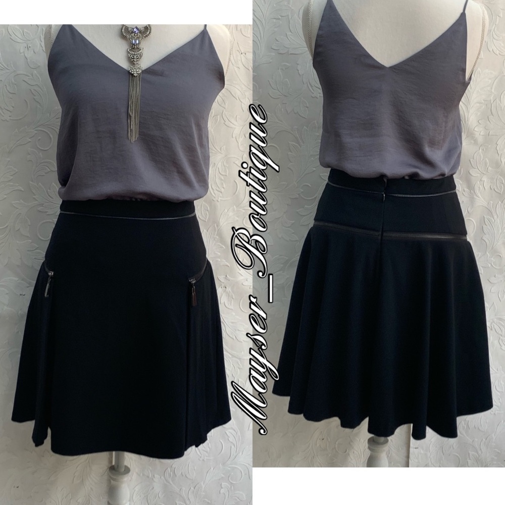 VINCE CAMUTO Hip Zipper Detailed A Line Skirt